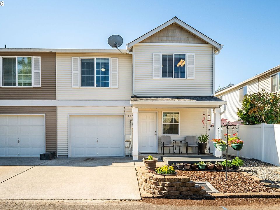 1st image of 7909 NE 62nd Cir