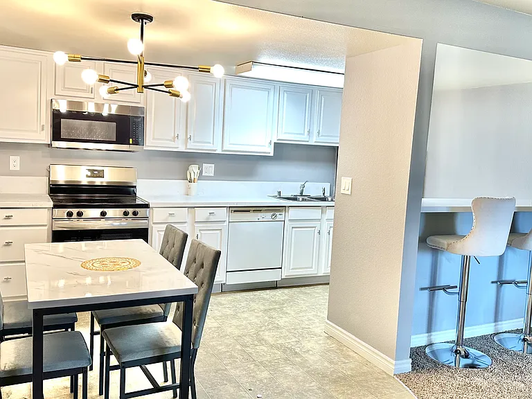 4410 Sandy River Dr #23 — Photo 5