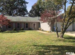 59 Roundtable Rd, Springfield, IL 62704