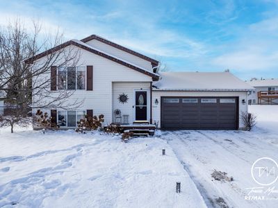 5424 Golfwood Ct SW, Wyoming, MI, 49509