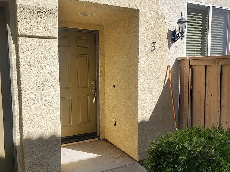 25176 Crest Haven St #3 — Photo 2