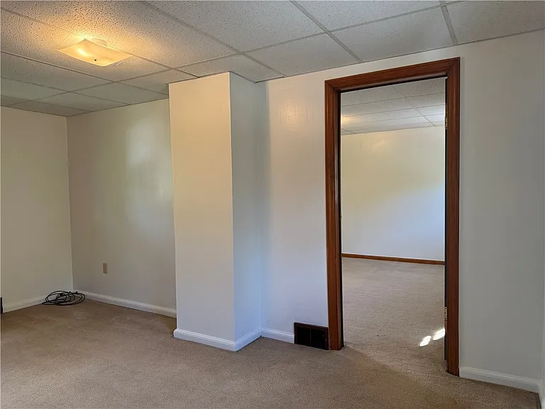 8226 Steubenville Pike — Photo 17