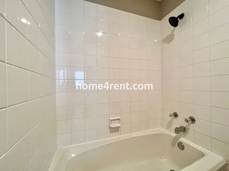 14068 W 147th Pl — Photo 39
