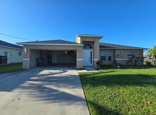 504 Trafalgar Pkwy, Cape Coral, FL 33991
