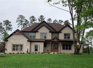 789 Players Ridge Rd #27, Hickory, NC 28601