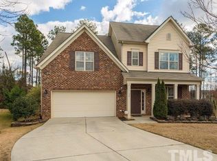 32 E Smoketree Ct, Clayton, NC 27527