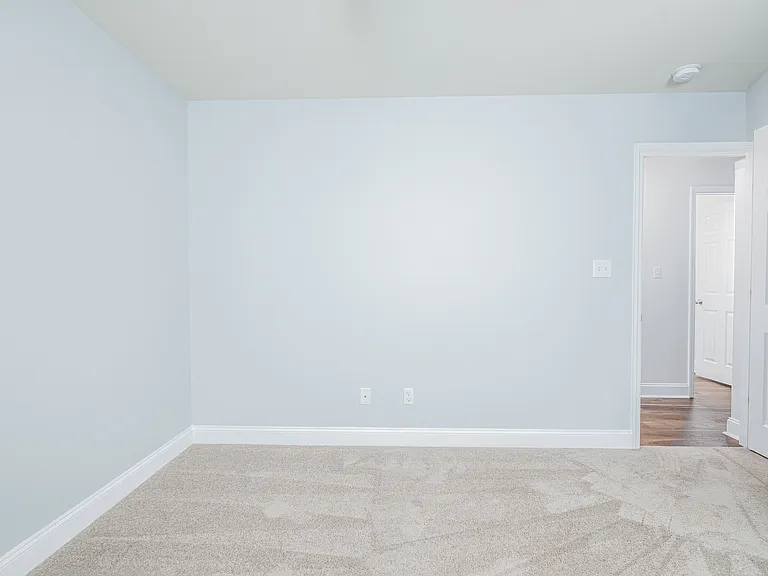 312 Hawks Bluff Dr — Photo 12