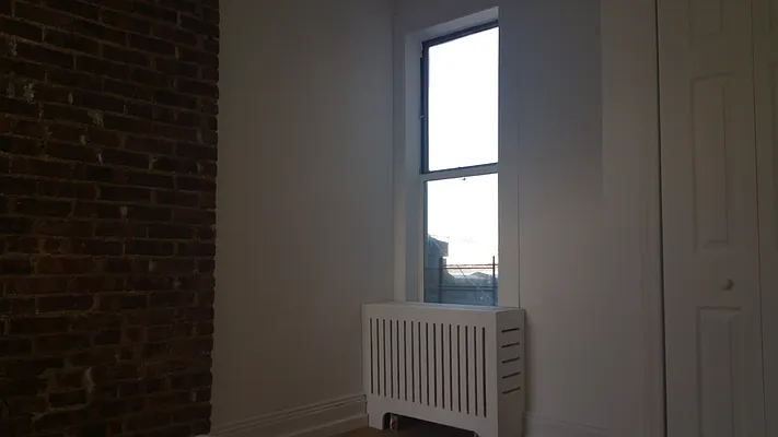 Rented by Blue Egg Realty Corp | media 54