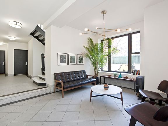 5th image of 9 E 118th St APT 5C