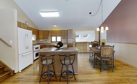 5th image of 36668 N Normandy Ave