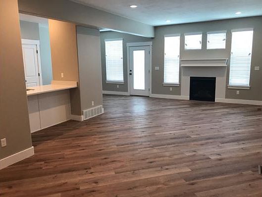Kitchen/main living