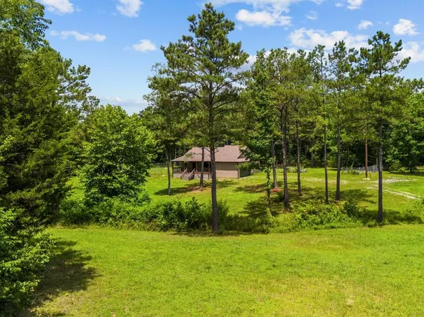 351 Katelyn Dr, Holladay, TN 38341