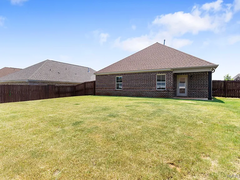 1005 Allison Dr — Photo 42