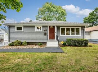 24 Sigourney St, Lynn, MA 01905