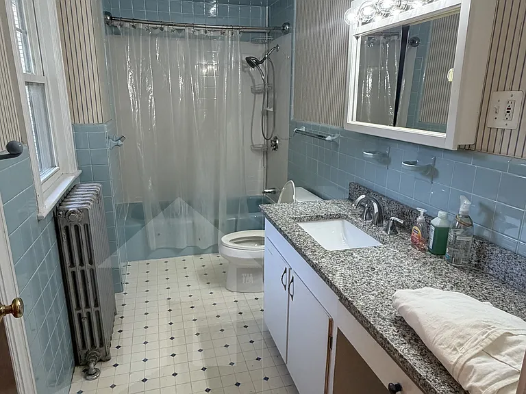 125 Allston St — Photo 7