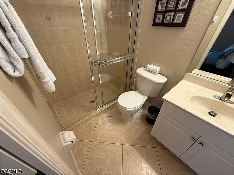 3005 SW 8th Pl — Photo 11