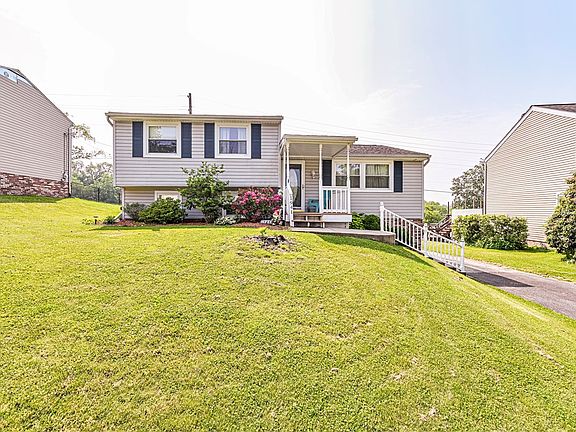 2nd image of 1941 Ivanhoe Dr