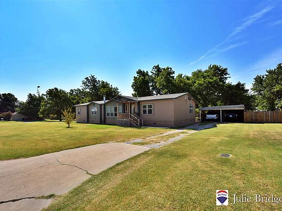 5th image of 606 W Gauger Ave
