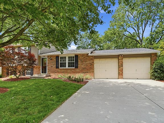 2nd image of 785 Forsythe Pl