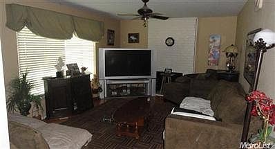 2nd image of 2555 W Porter Way