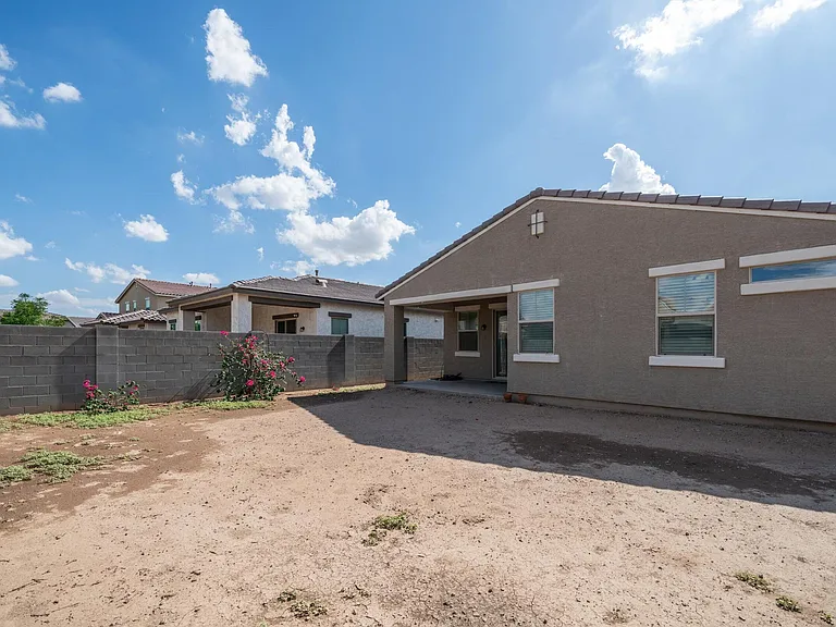 10872 W Marshall Ave — Photo 24