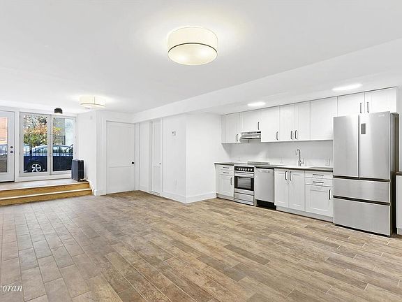 2nd image of 184 16th St #1