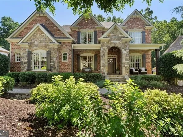 4330 Manor Creek Dr, Cumming, GA 30040