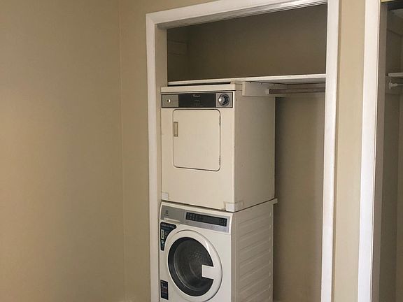 5th image of 1305 Tishman Ln