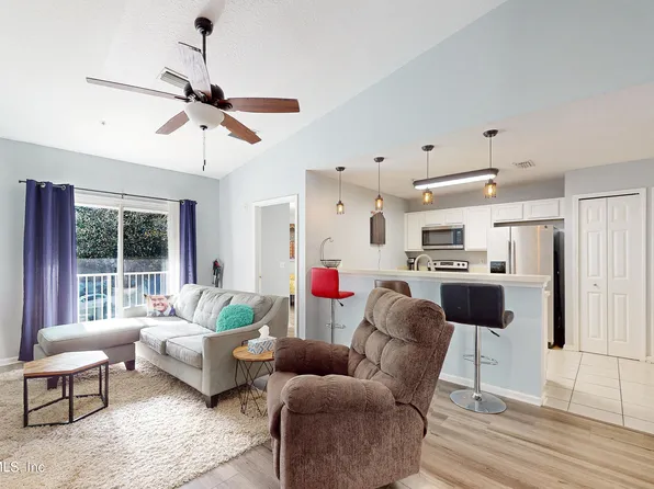 6106 MAGGIES Circle #113, Jacksonville, FL 32244