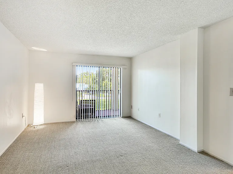 6116 43rd St W #201D — Photo 21