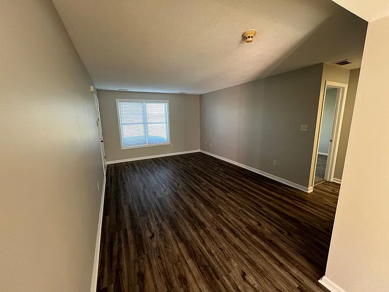 711 Hill Rd #I — Photo 5