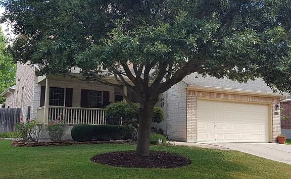 2nd image of 1627 Payton Falls Dr