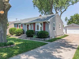 2306 47th St, Moline, IL 61265