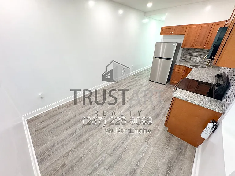 2507 N 19th St #1 — Photo 4