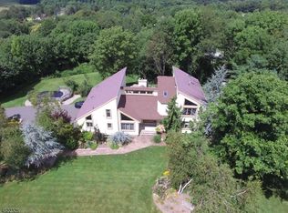 5 Highview Rd, Newton, NJ 07860