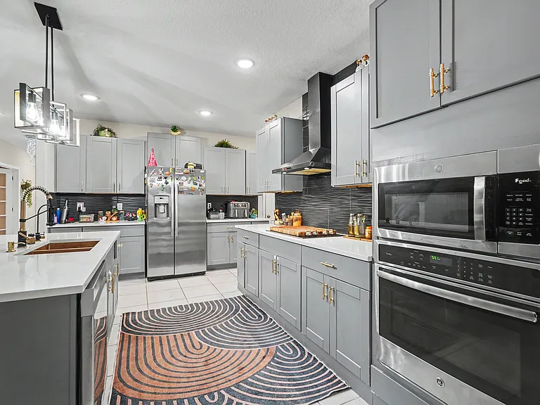 7088 King Creek Dr — Photo 13