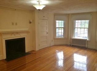 15 Charles St APT 2L, Boston, MA 02114