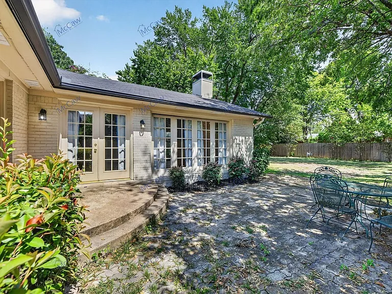 3550 Ainsworth Dr — Photo 24