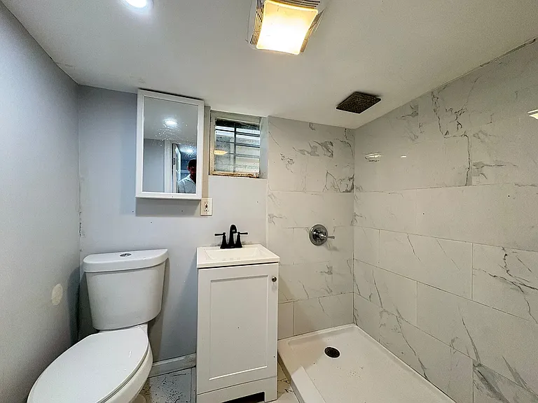 46 Hawkins St #BASEMENT — Photo 6