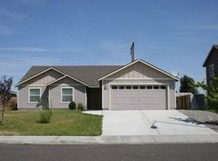 5000 Spirea Dr, West Richland, WA