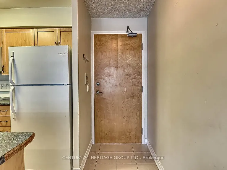 4978 Yonge St #1211 — Photo 5