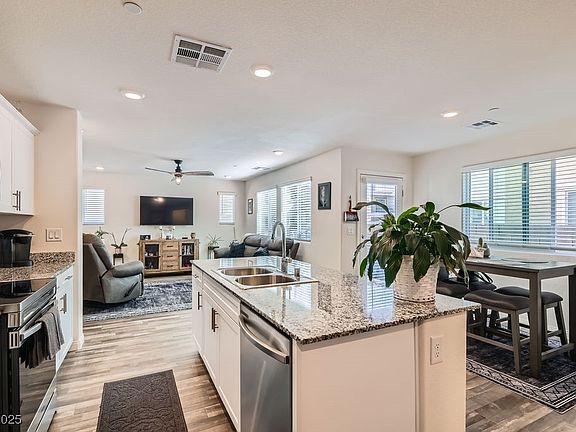 4th image of 2773 Frosted Teal Ave