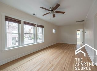 1924 W Armitage Ave #2F, Chicago, IL 60614