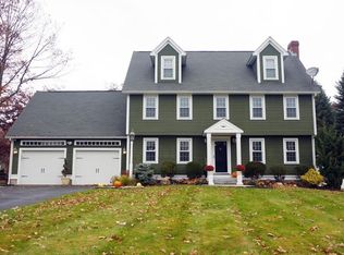 2 Ridge Rd, Haverhill, MA 01830