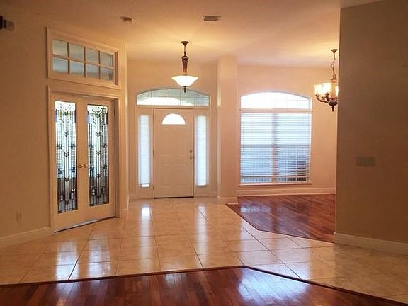 4th image of 2677 Citrus Dr