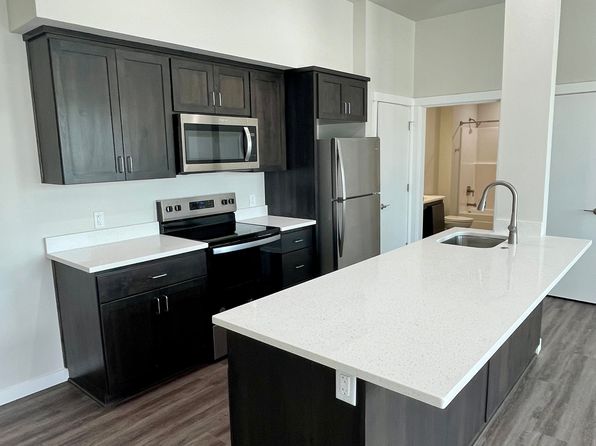 122 Hrubetz Rd SE #203