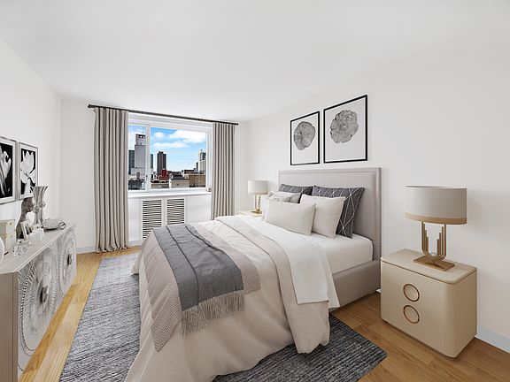5th image of 301 W 53rd St APT 11A