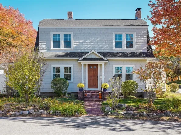 10 Zellwood St, Nashua, NH 03060