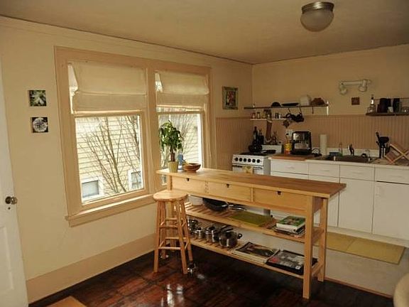 Kitchen/living space