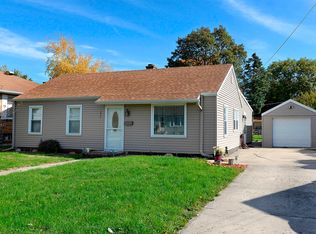 1638 Creve Coeur St, La Salle, IL 61301